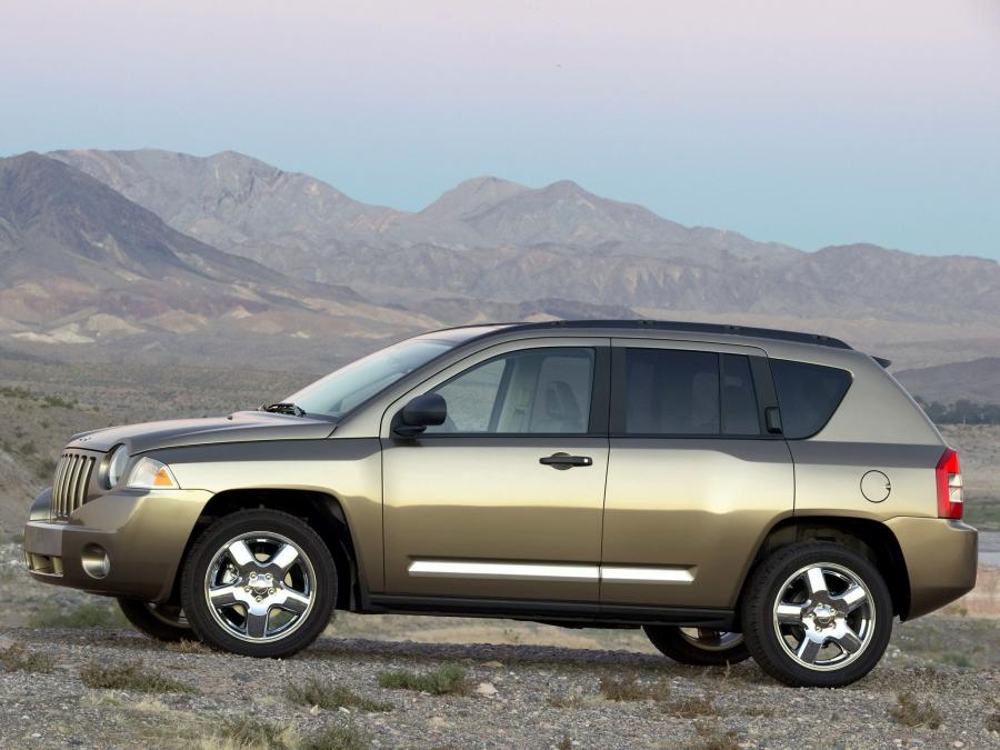  Jeep Compass Limited 2007 года  (фото 2 из 22)